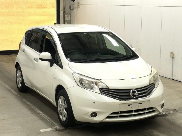 3001 Nissan Note E12 2013 г. (IAA Osaka)