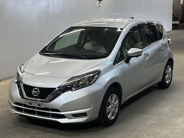 3006 Nissan Note E12 2020 г. (KCAA Fukuoka)