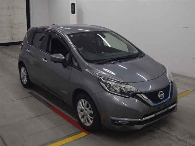 30325 Nissan Note HE12 2018 г. (MIRIVE Osaka)