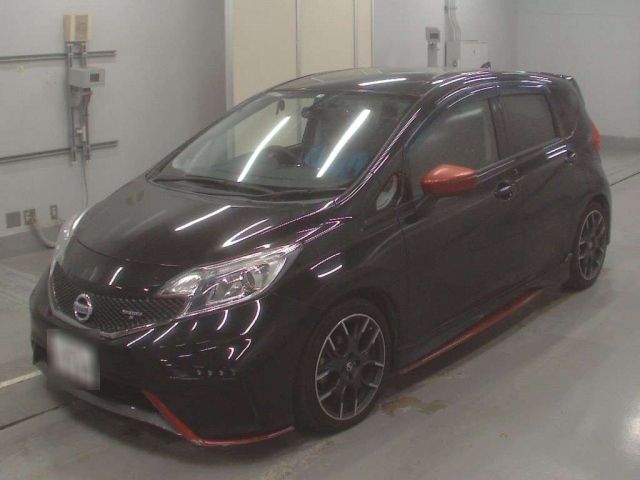 30632 Nissan Note E12ｶｲ 2015 г. (CAA Tokyo)