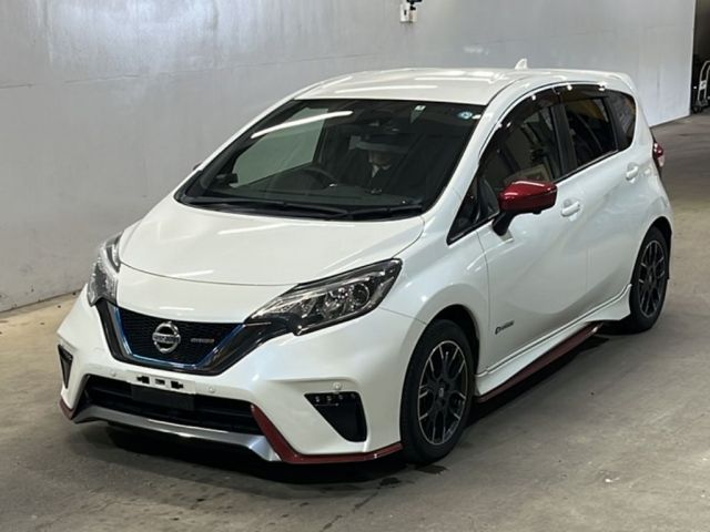 3064 Nissan Note HE12 2017 г. (KCAA Fukuoka)