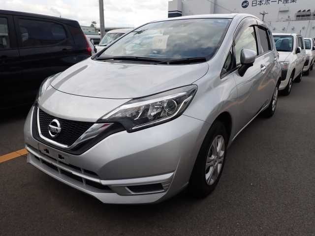 320 Nissan Note E12 2018 г. (ORIX Kobe Nyusatsu)