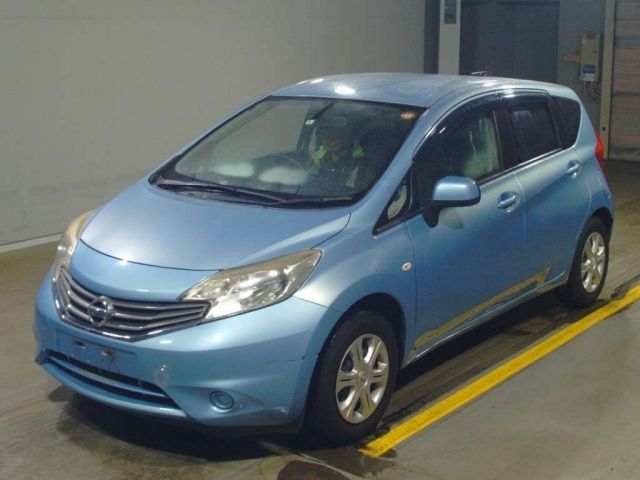 33057 Nissan Note E12 2012 г. (TAA Yokohama)