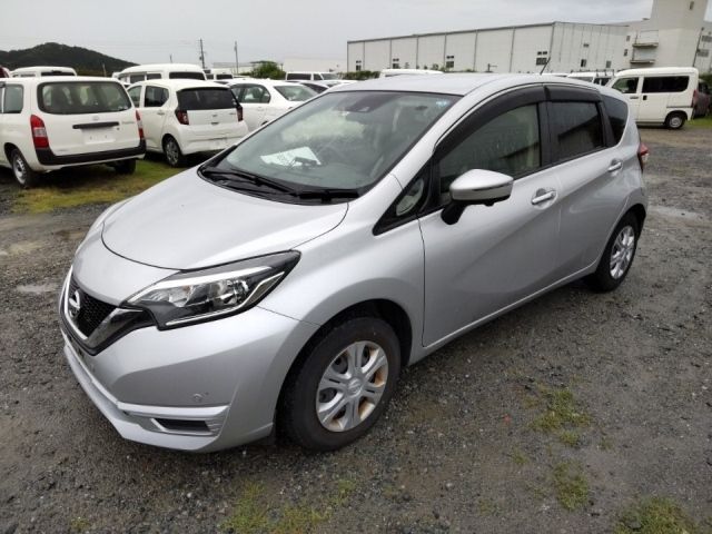 3638 Nissan Note E12 2018 г. (LUM Fukuoka Nyusatsu)