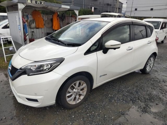 3773 Nissan Note HE12 2018 г. (LUM Fukuoka Nyusatsu)