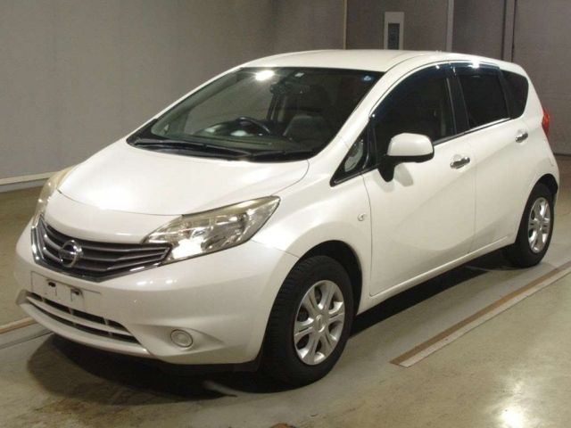 4017 Nissan Note E12 2013 г. (TAA Hyogo)