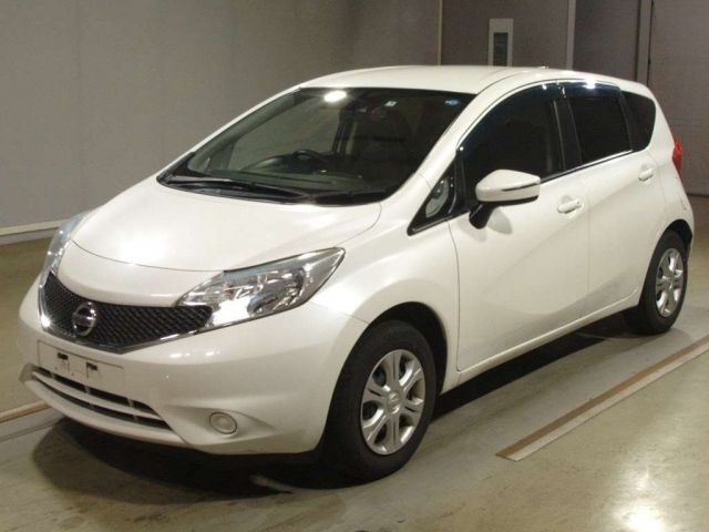 4040 Nissan Note E12 2015 г. (TAA Hyogo)