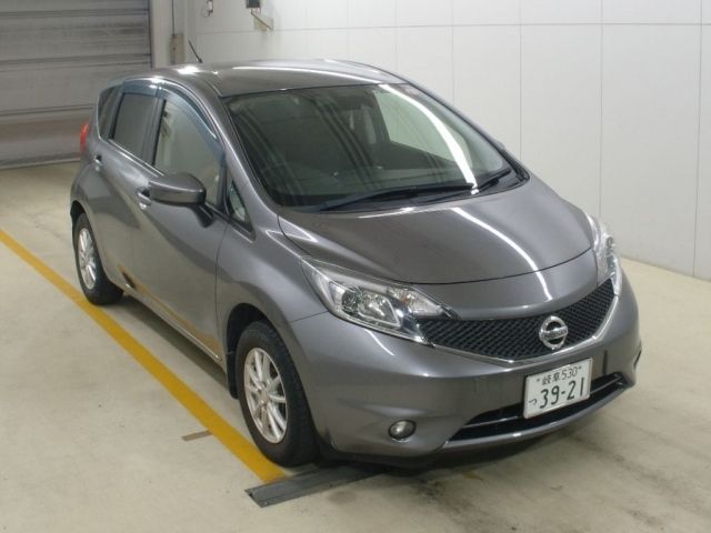 4042 Nissan Note NE12 2015 г. (NAA Nagoya)