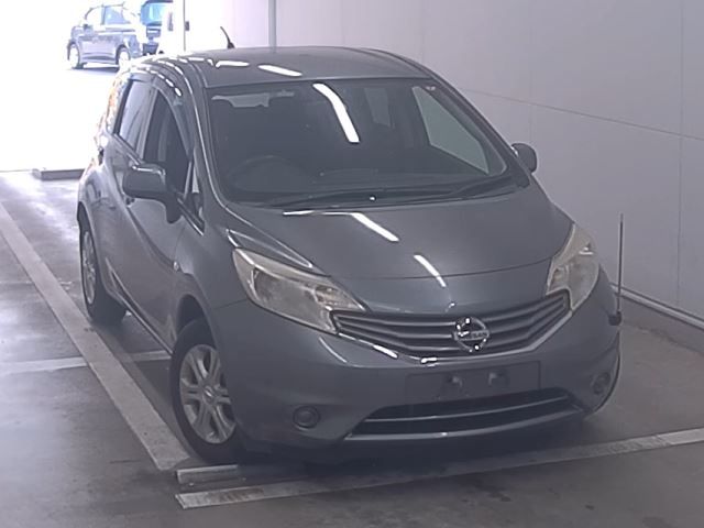 4072 Nissan Note E12 2013 г. (NAA Fukuoka)