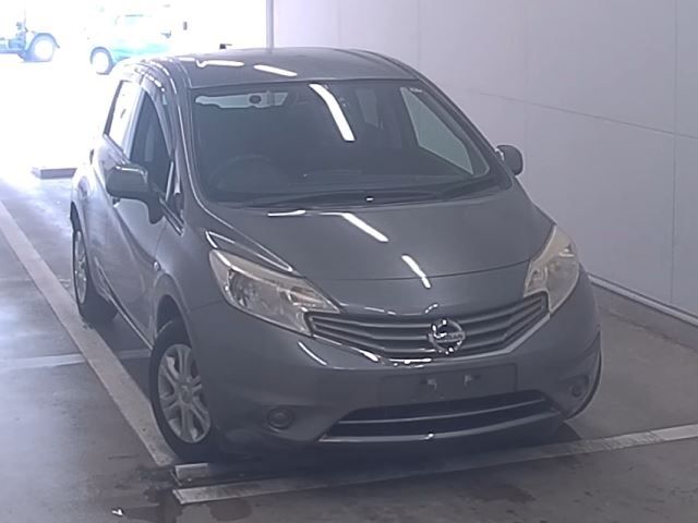 4105 Nissan Note E12 2013 г. (NAA Fukuoka)