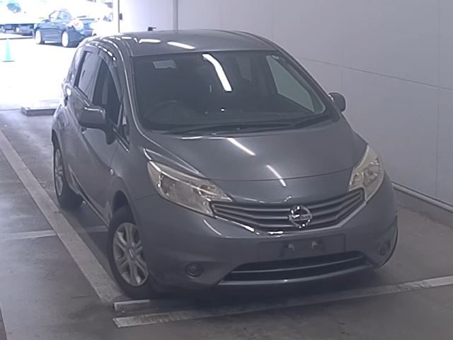 4110 Nissan Note E12 2013 г. (NAA Fukuoka)