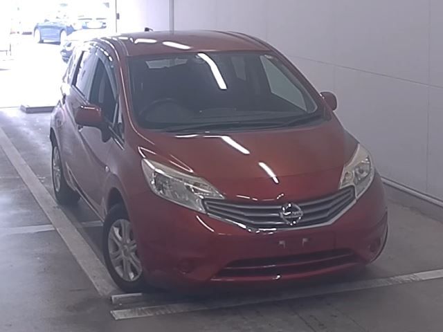 4120 Nissan Note E12 2012 г. (NAA Fukuoka)