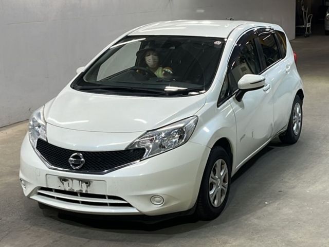 423 Nissan Note E12 2016 г. (KCAA Fukuoka)