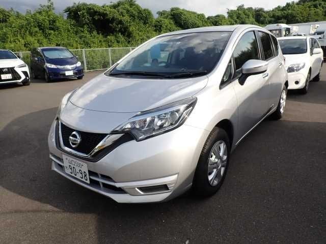 44 Nissan Note E12 2018 г. (ORIX Fukuoka Nyusatsu)