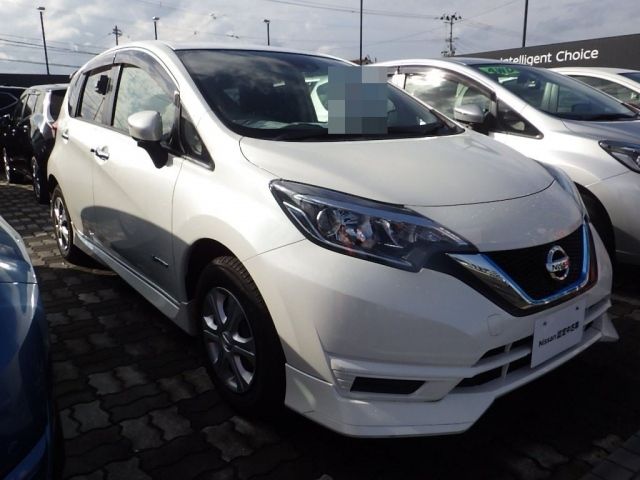 4402 Nissan Note HE12 2018 г. (NAA Tokyo)