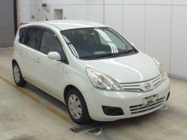 5013 Nissan Note E11 2011 г. (NAA Osaka)