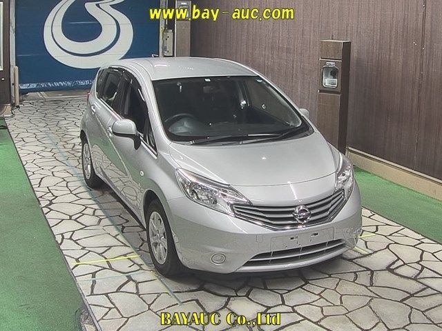 50163 Nissan Note E12 2013 г. (BAYAUC)