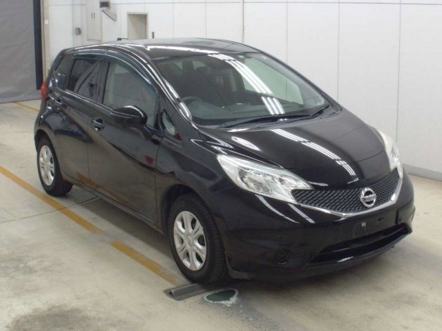 5062 Nissan Note E12 2015 г. (NAA Osaka)