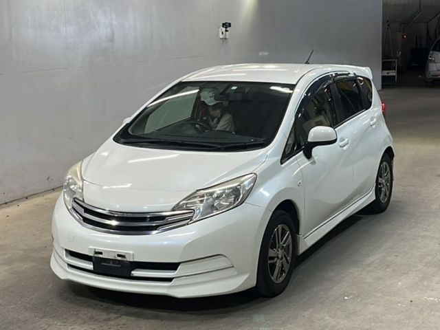 537 Nissan Note E12 2013 г. (KCAA Fukuoka)