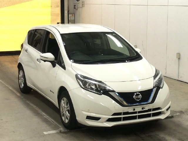 6015 Nissan Note HE12 2018 г. (IAA Osaka)