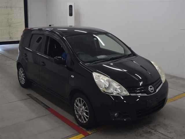 60250 Nissan Note E11 2011 г. (MIRIVE Osaka)