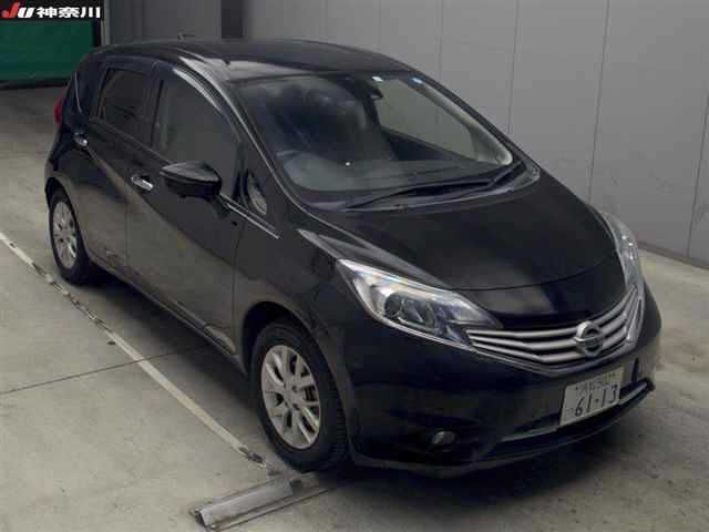 6240 Nissan Note E12 2015 г. (JU Kanagawa)