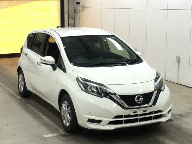 6613 Nissan Note E12 2018 г. (IAA Osaka)