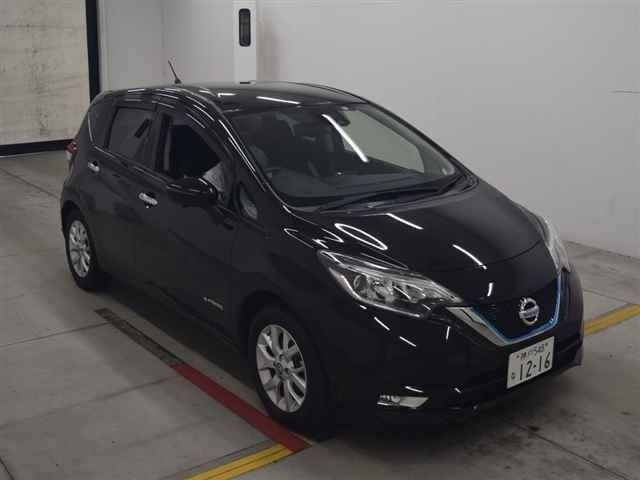 70008 Nissan Note HE12 2018 г. (MIRIVE Osaka)