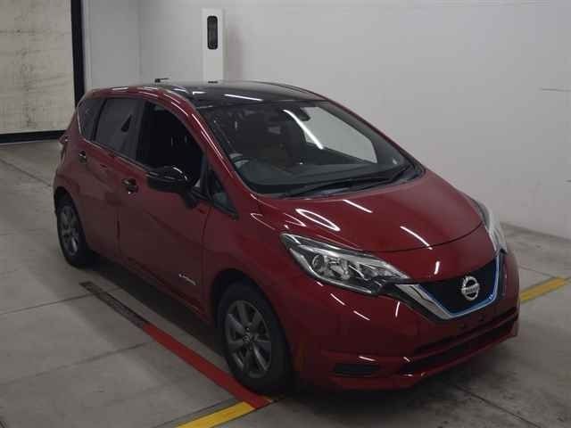 70018 Nissan Note HE12 2018 г. (MIRIVE Osaka)