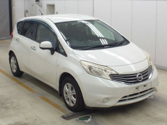 7002 Nissan Note E12 2013 г. (NAA Osaka)