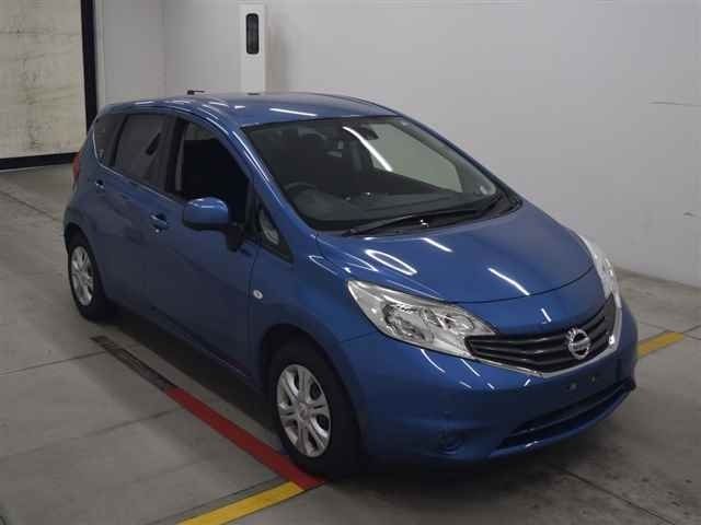 70062 Nissan Note E12 2014 г. (MIRIVE Osaka)