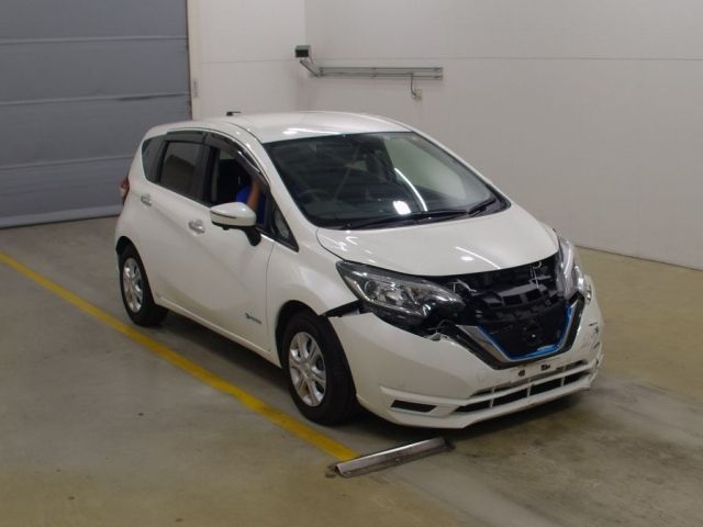 8002 Nissan Note HE12 2017 г. (NAA Tokyo)