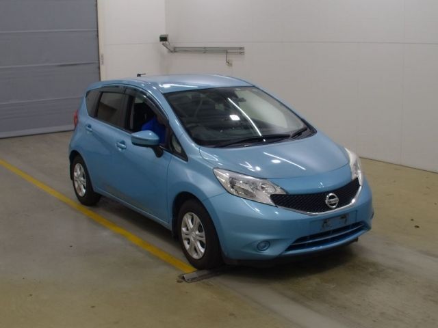 8542 Nissan Note E12 2015 г. (NAA Tokyo)