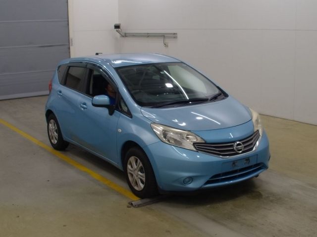 8631 Nissan Note E12 2013 г. (NAA Tokyo)