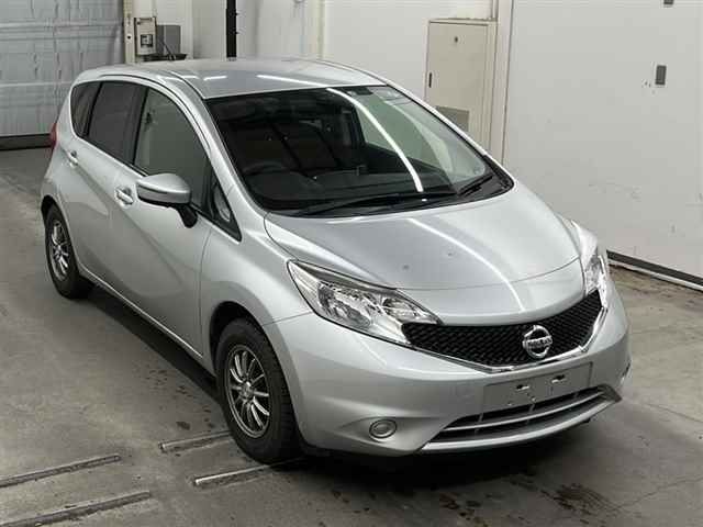 90014 Nissan Note E12 2016 г. (MIRIVE Saitama)