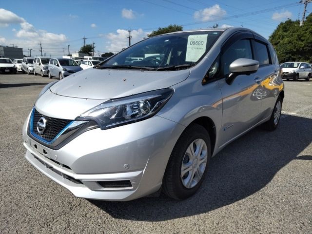 9680 Nissan Note HE12 2018 г. (LUM Tokyo Nyusatsu)