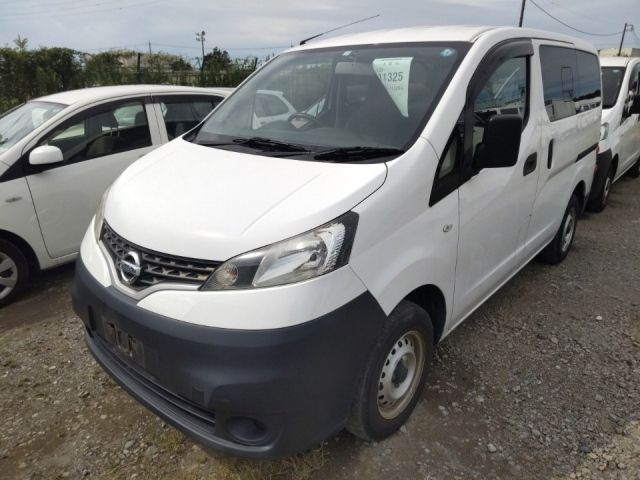 11325 Nissan Nv200 VM20 2016 г. (LUM Tokyo Nyusatsu)