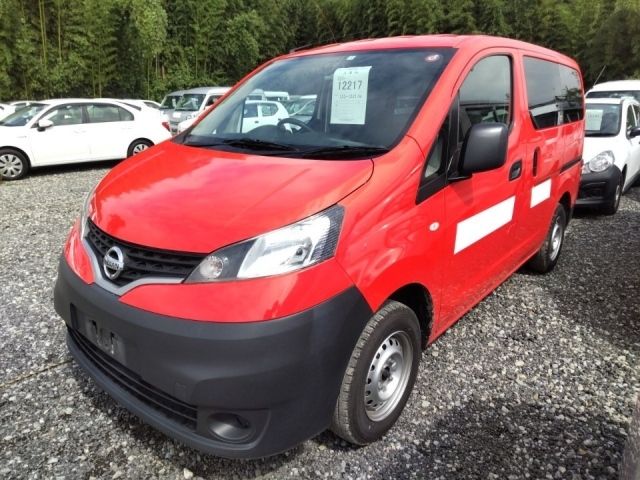 12217 Nissan Nv200 VM20 2018 г. (LUM Tokyo Nyusatsu)