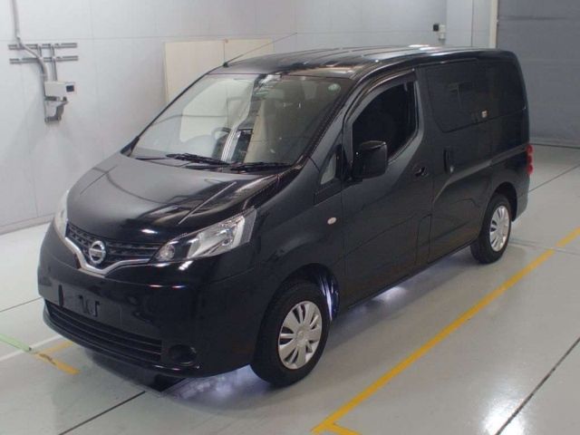 20160 Nissan Nv200 M20 2017 г. (CAA Chubu)