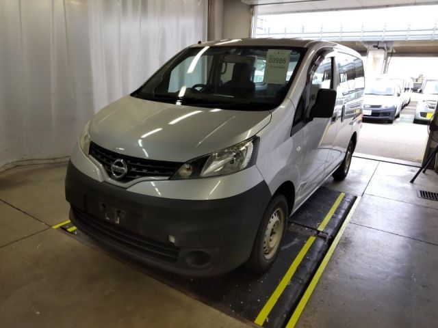 3986 Nissan Nv200 VM20 2018 г. (LUM Nagoya Nyusatsu)