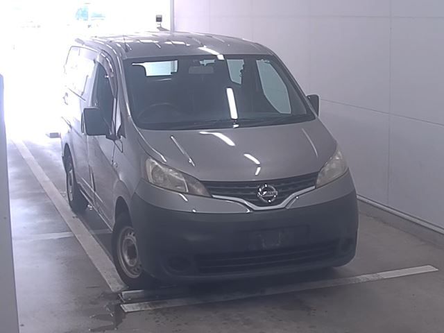 4090 Nissan Nv200 VM20 2013 г. (NAA Fukuoka)