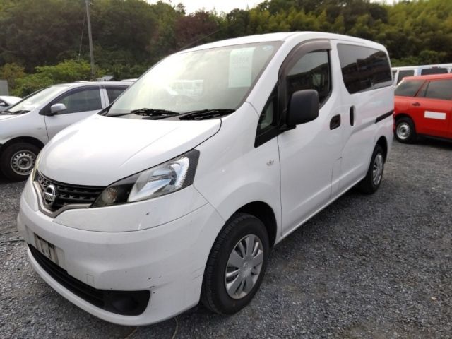 5864 Nissan Nv200 VM20 2017 г. (LUM Kobe Nyusatsu)