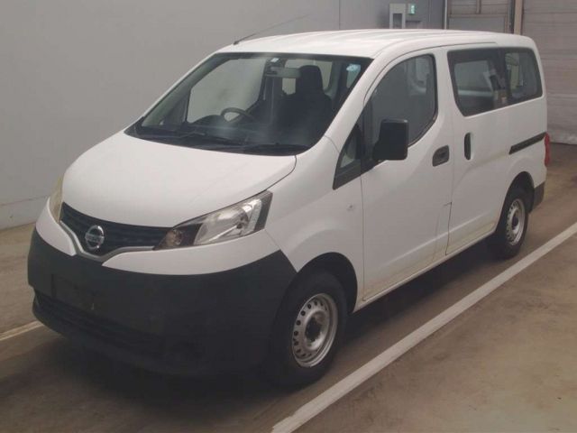 62043 Nissan Nv200 VM20 2017 г. (TAA Kantou)