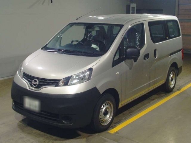 62108 Nissan Nv200 VM20 2021 г. (TAA Yokohama)