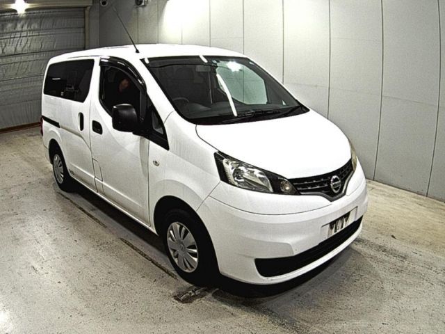 7075 Nissan Nv200 VM20 2017 г. (LAA Okayama)