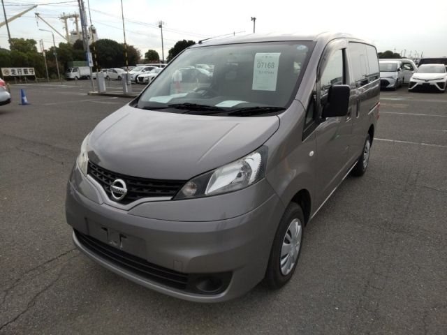 7168 Nissan Nv200 VM20 2018 г. (LUM Kobe Nyusatsu)