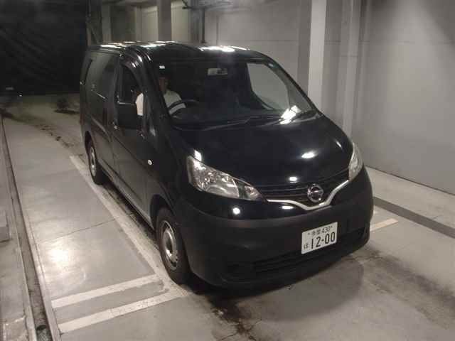 8417 Nissan Nv200 VM20 2018 г. (JU Tokyo)