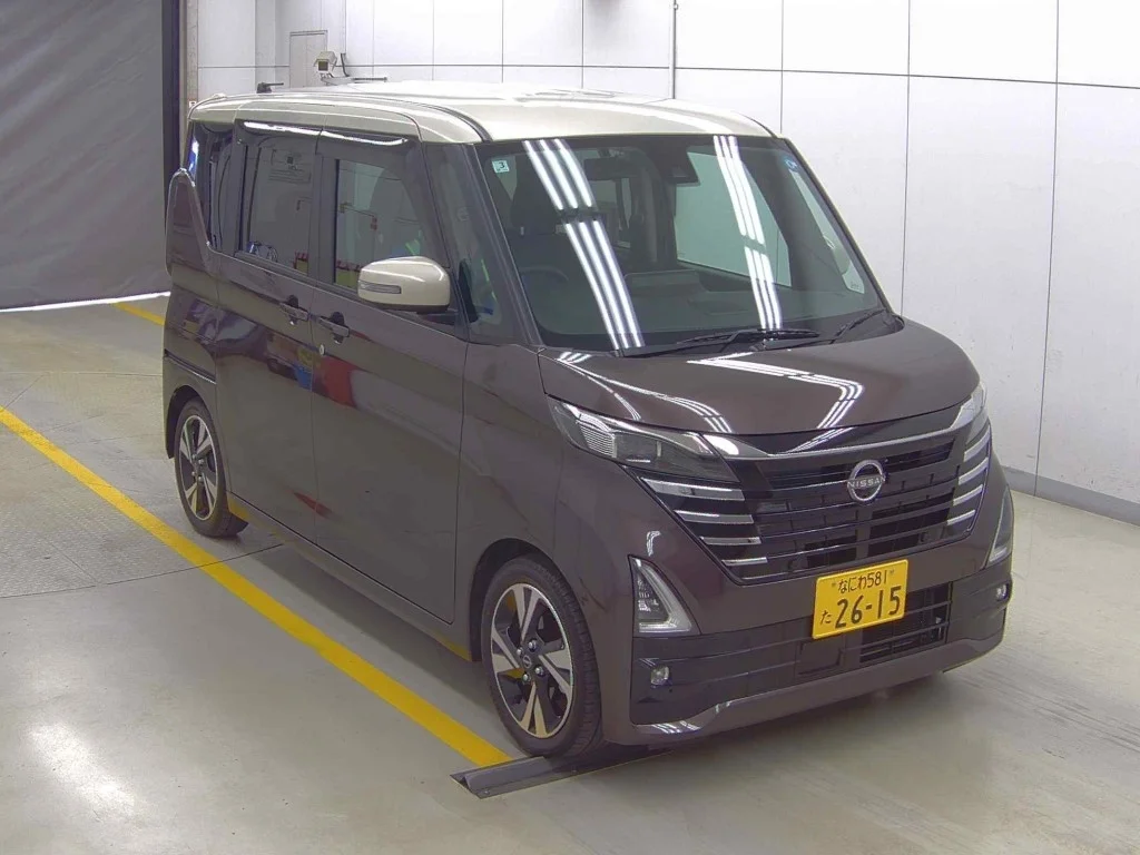Nissan Roox B45A 2025