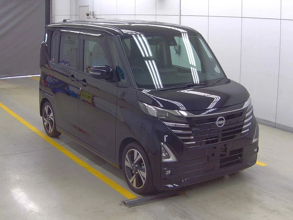 Nissan Roox B45A 2023