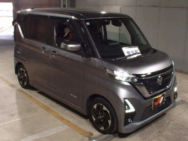 Nissan Roox B44A 2021